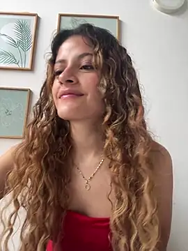 alana15 online show from 12.24.24
