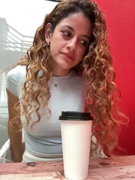 alana15 online show from 04.13.26