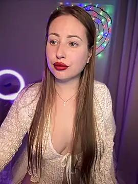 Snapshot of AlisaWhite chatting on 03.17.25 AlisaWhite online show from 03.17.25