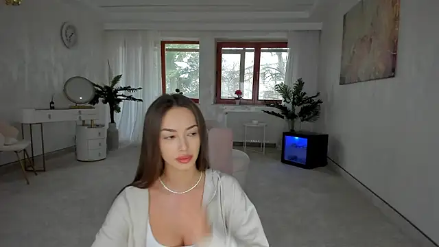 Snapshot of TiffanyHouston_ chatting on 02.08.25 TiffanyHouston online show from 02.08.25