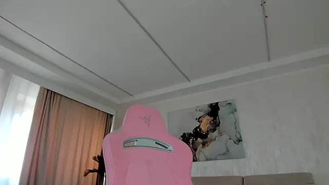 Snapshot of TiffanyHouston_ chatting on 03.07.25 TiffanyHouston online show from 03.07.25