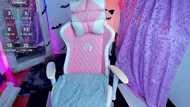 Snapshot of jenndy_lockhart chatting on 10.26.25 jenndy lockhart online show from 10.26.25