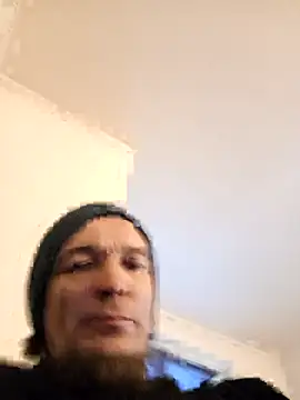 Snapshot of BunnyandClydeDk chatting on 12.02.24 BunnyandClydeDk online show from 12.02.24