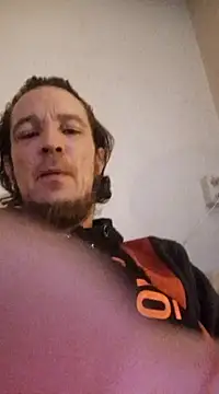 Snapshot of BunnyandClydeDk chatting on 12.09.24 BunnyandClydeDk online show from 12.09.24