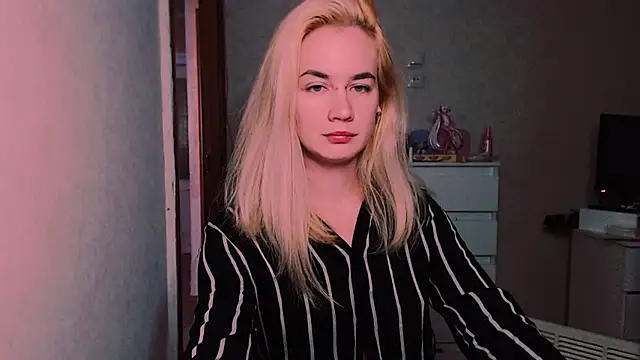 xxxcharismaaa online show from 10.11.25