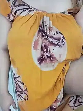 Snapshot of Sneha_angelic chatting on 06.15.26 Sneha angelic online show from 06.15.26
