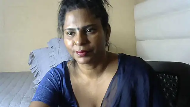 Snapshot of sunshinelady_ chatting on 07.08.26 sunshinelady online show from 07.08.26