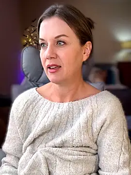 MaiseKnox online show from 03.08.26