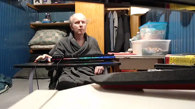 Snapshot of Vgy67Z95 chatting on 10.08.25 Vgy67Z95 online show from 10.08.25