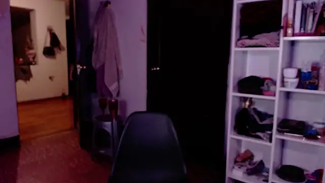 lil daisy7 online show from 12.10.24