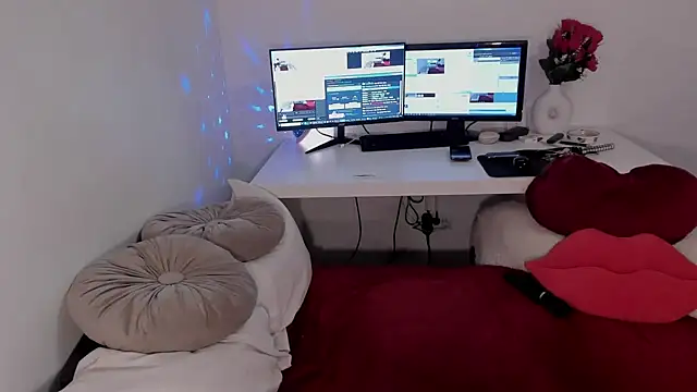 aryahunt1 online show from 10.05.25