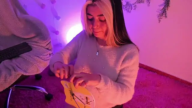 Sammysammy  online show from 12.11.24