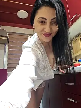 charrlote love online show from 02.08.25