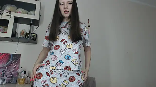 Snapshot of SugarTati chatting on 10.26.25 SugarTati online show from 10.26.25