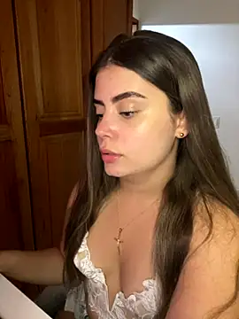 Snapshot of Miss_valeriaa chatting on 11.16.25 Miss valeriaa online show from 11.16.25