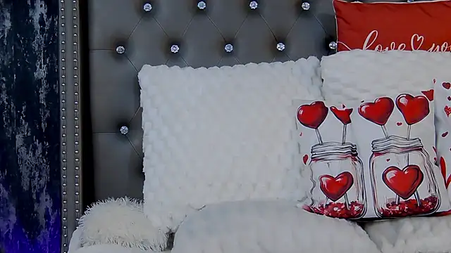 IsabelleEthan online show from 02.06.25