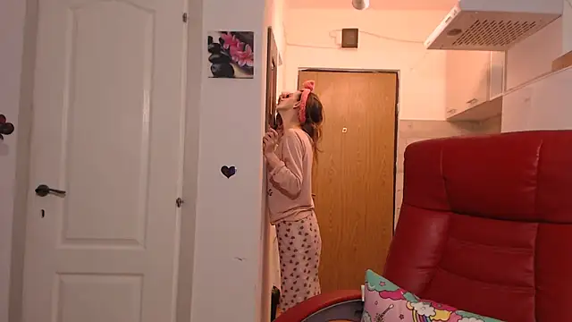 simyhvn online show from 04.03.26