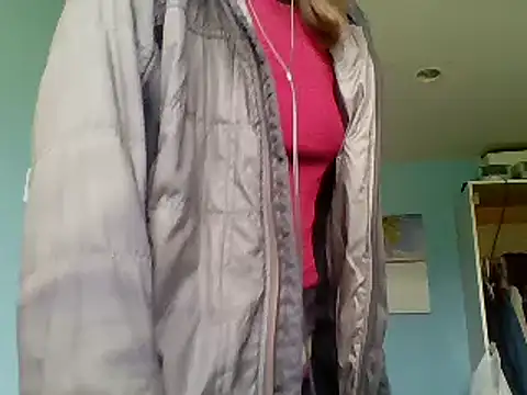 Snapshot of SexyRach75 chatting on 05.06.26 SexyRach75 online show from 05.06.26