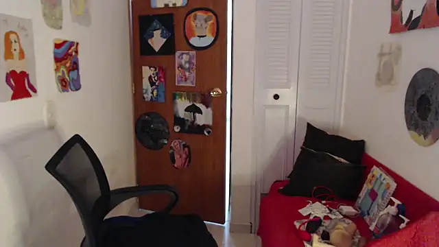 Snapshot of soynanabela28 chatting on 11.02.25 soynanabela28 online show from 11.02.25