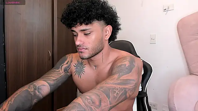 Alessandro Vanni online show from 12.03.24