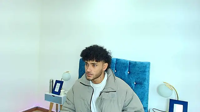 Alessandro Vanni online show from 12.05.24