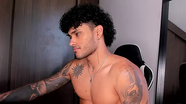 Alessandro Vanni online show from 01.14.25