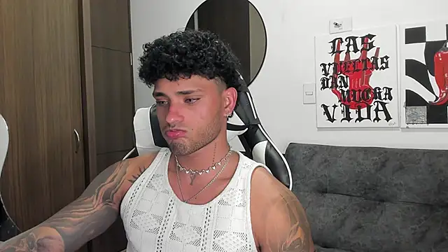 Alessandro Vanni online show from 12.15.25