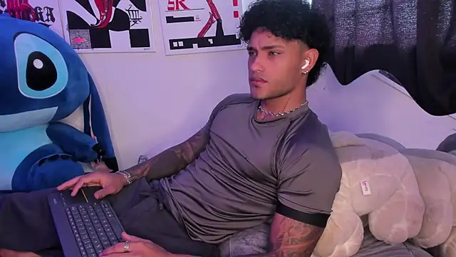 Alessandro Vanni online show from 05.13.26