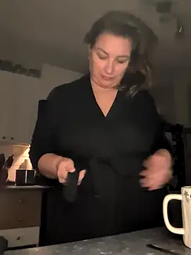 Canadian BBW online show from 12.05.25