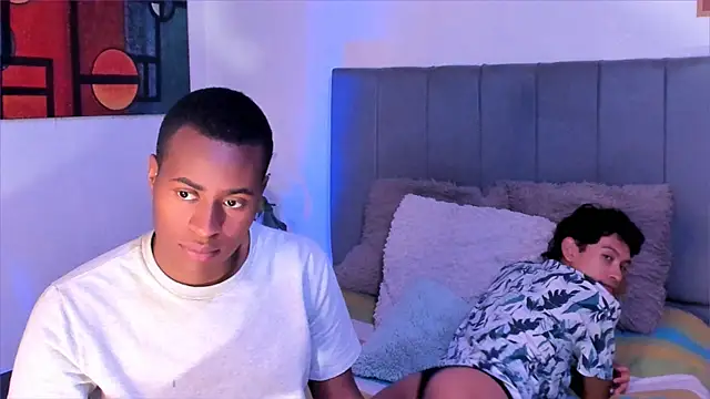 Snapshot of CrissBrownxxx chatting on 10.10.25 CrissBrownxxx online show from 10.10.25