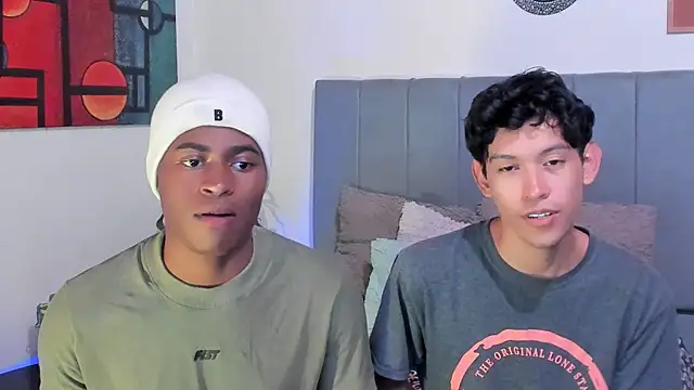 Snapshot of CrissBrownxxx chatting on 10.14.25 CrissBrownxxx online show from 10.14.25