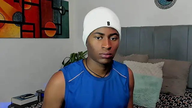 Snapshot of CrissBrownxxx chatting on 11.05.25 CrissBrownxxx online show from 11.05.25