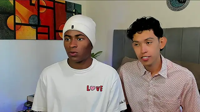 Snapshot of CrissBrownxxx chatting on 11.10.25 CrissBrownxxx online show from 11.10.25