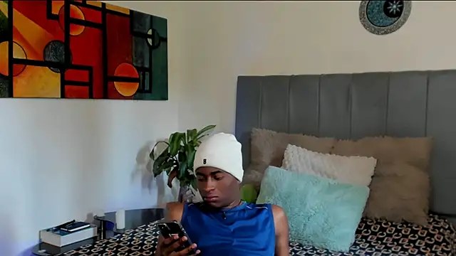 Snapshot of CrissBrownxxx chatting on 11.12.25 CrissBrownxxx online show from 11.12.25