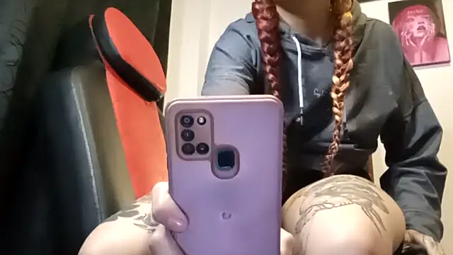 Tattoodreams lucy online show from 10.23.25