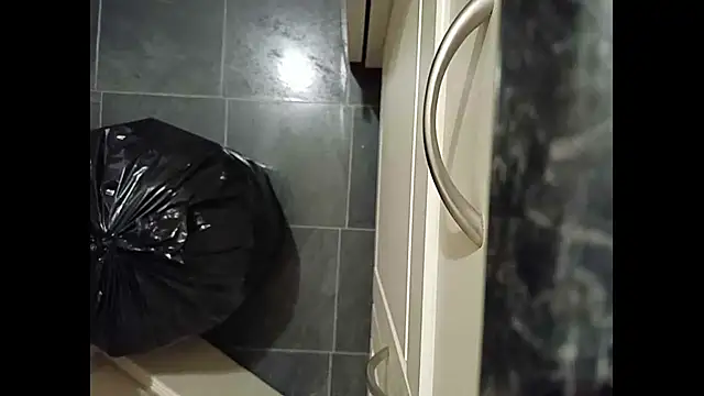 hairyuncut00 online show from 01.02.25