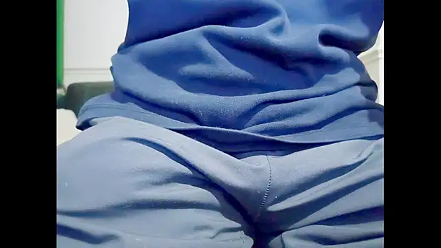 hairyuncut00 online show from 10.09.25