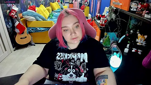 Softie Sofy online show from 01.11.25