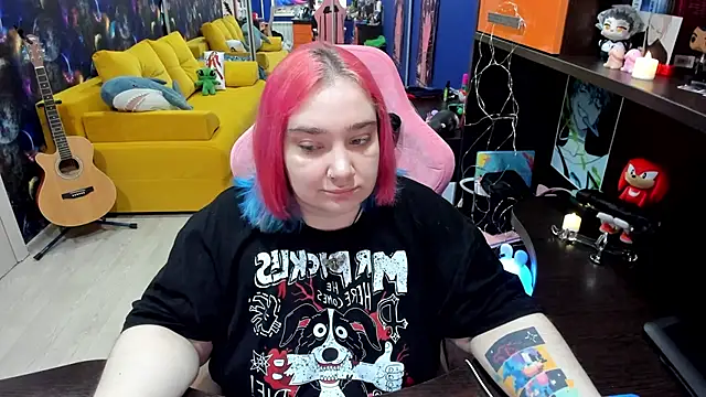 Softie Sofy online show from 01.21.25