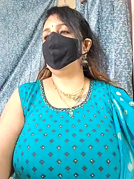 cute-tanvi online show from 01.14.25