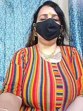 cute-tanvi online show from 01.17.25