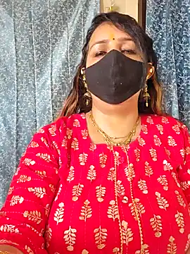cute-tanvi online show from 01.18.25