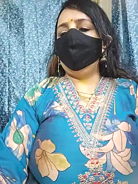 cute-tanvi online show from 01.20.25