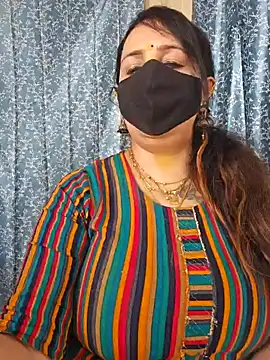 cute-tanvi online show from 01.20.25