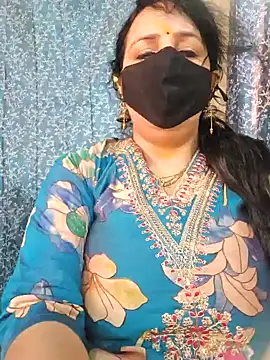 cute-tanvi online show from 01.21.25