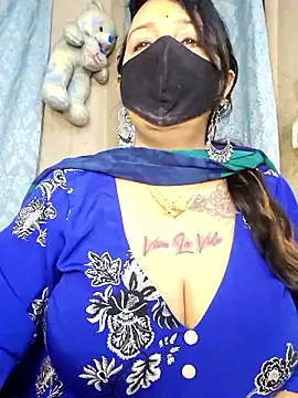 cute-tanvi online show from 02.26.26