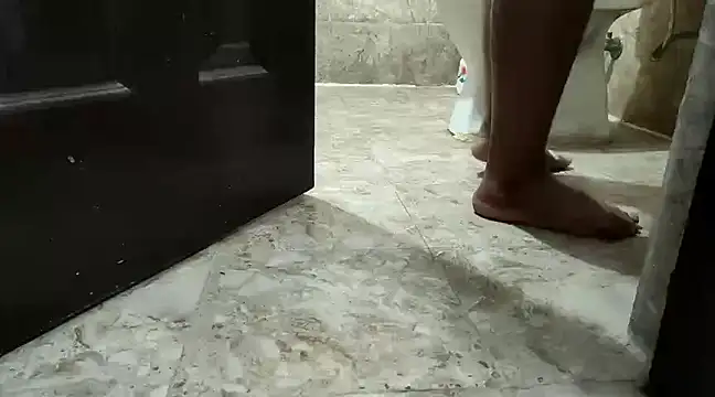 Snapshot of tusharvats60 chatting on 12.13.24 tusharvats60 online show from 12.13.24