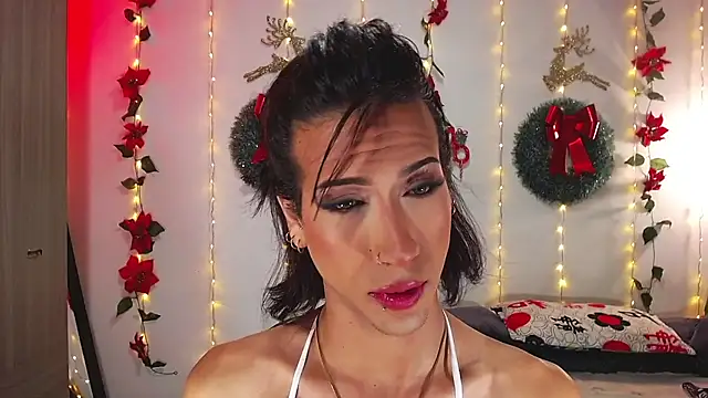 Kenisha Sweet online show from 12.13.24