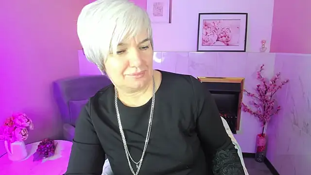 CarmenSoft online show from 10.18.25