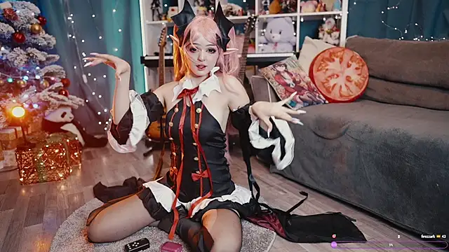 MadnessAlison online show from 12.14.25